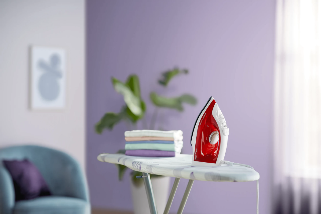 Philips EasySpeed Steam iron GC1742/46